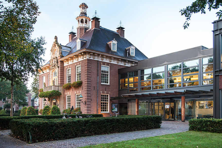 Het stadhuis van gemeente Heemstede